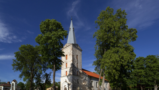 Dundagas luterāņu baznīca