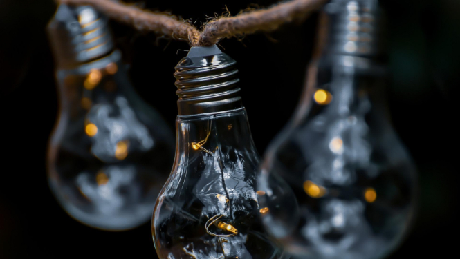 Elektrība. Spuldzes