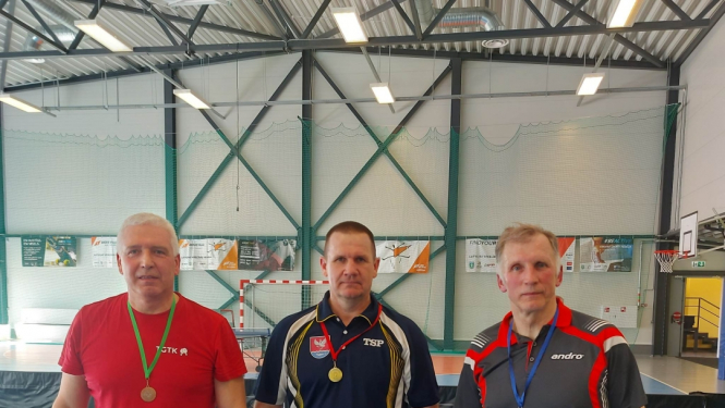 Uzvarētāji galda tenisā