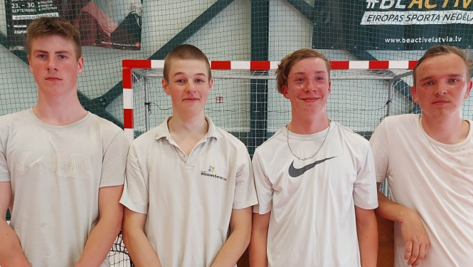 Mērsraga meistarsacīkšu florbolā 5. posma uzvarētāji