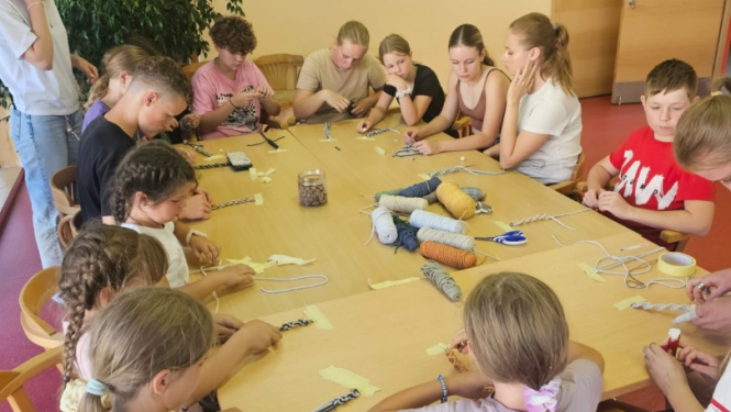 Nometne ukraiņu un latviešu bērniem