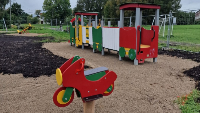 Pastendes bērnu laukumi