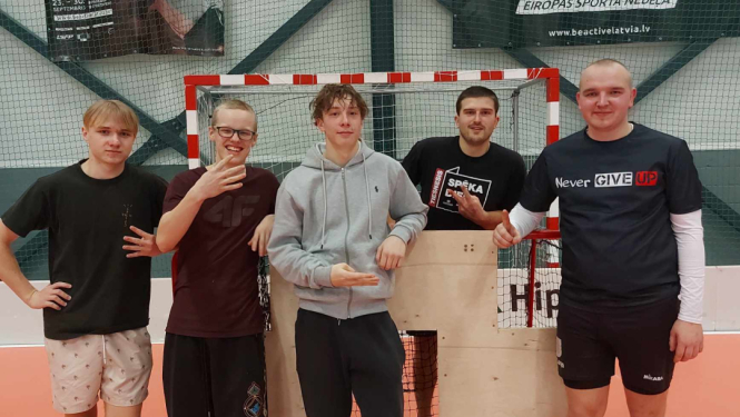 Mērsraga meistarsacīkšu florbolā trešais posms. Uzvarētāji