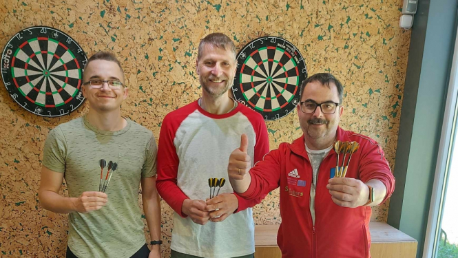 Uzvarētāji. Mērsraga meistarsacīkšu šautriņmešanā 5. posms