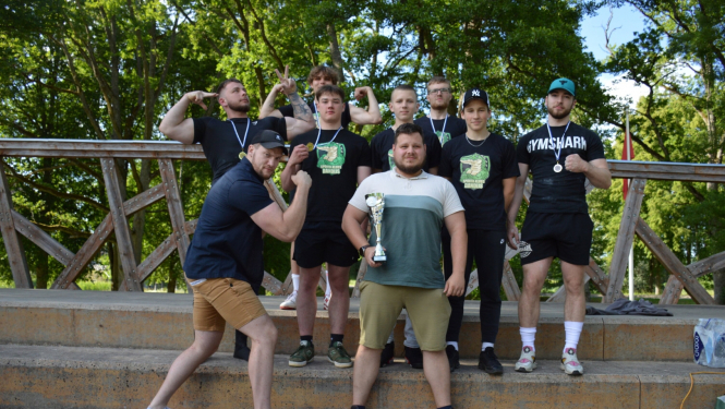 Sporta klubam „Dandijs” panākumi Latvijas kausa posmā spēka divcīņā Dundagā