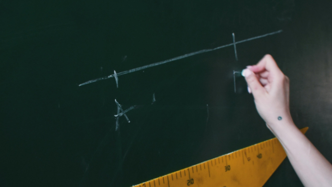 skolas mācību stunda