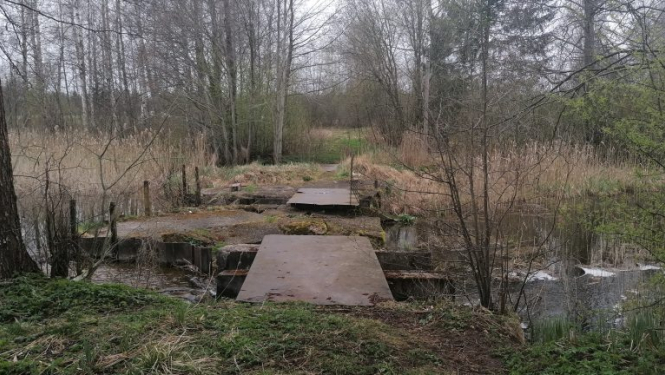 Sasmakas ezera slūžas