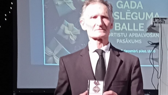 Sporta veterānu apbalvošanas pasākuma foto