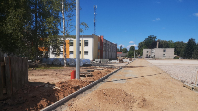 Valdemārpils vidusskolas sporta laukums