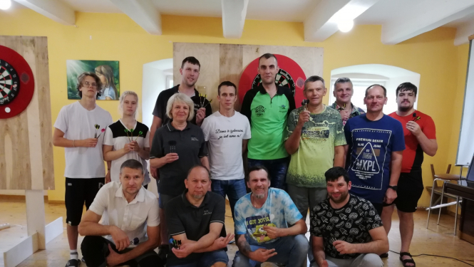 „Ceļojošais Pļavu muižas kauss” šautriņu metienos