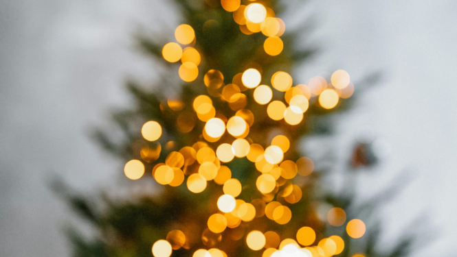 ziemassvētu lampiņas