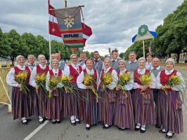 Krepliņi, Vandznes tautas nama deju kolektīvs