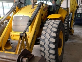 Universālā pašgājējmašīna NEW Holland B115-4PT (T3378LT) 