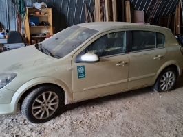 Transportlīdzeklis Opel Astra (FR-4197)