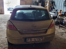 Transportlīdzeklis Opel Astra (FR-4197)
