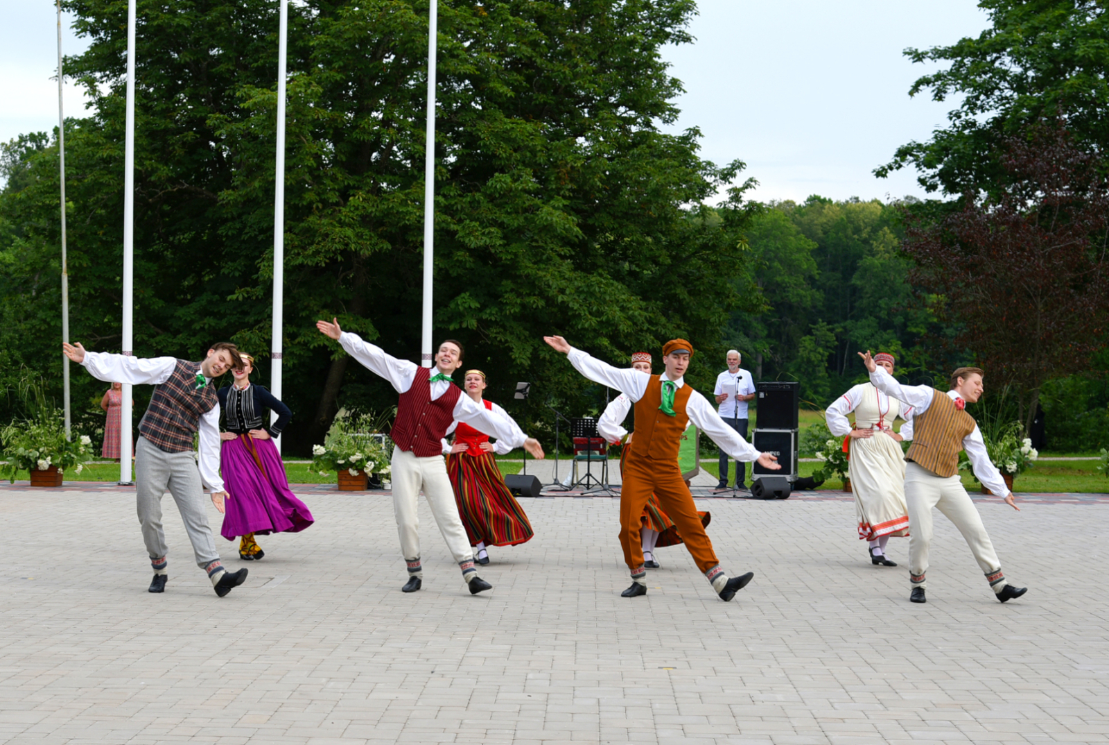 Dundagas sklandraušu festivāls