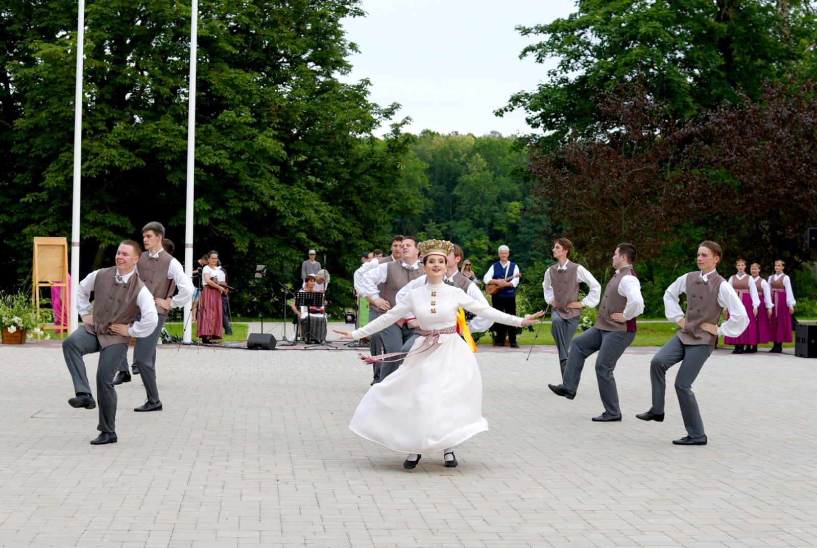 Dundagas sklandraušu festivāls