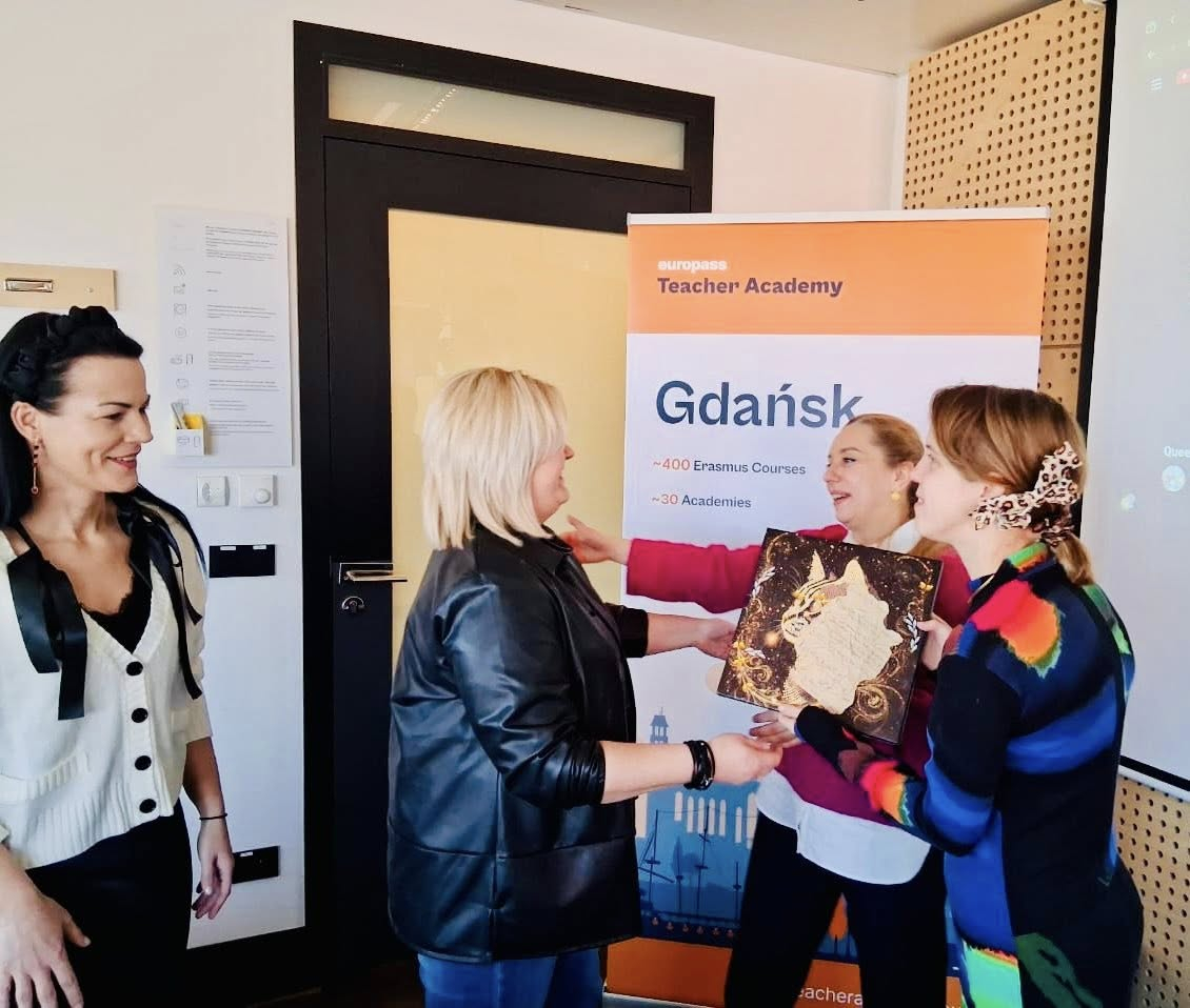 Izglītības pārvaldes pārstāvji Erasmus+ mobilitātē Gdaņskā