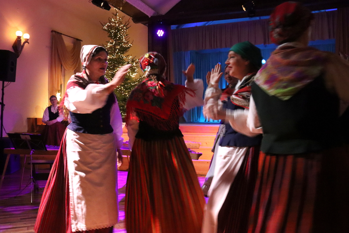 Kolkas tautas namam 70