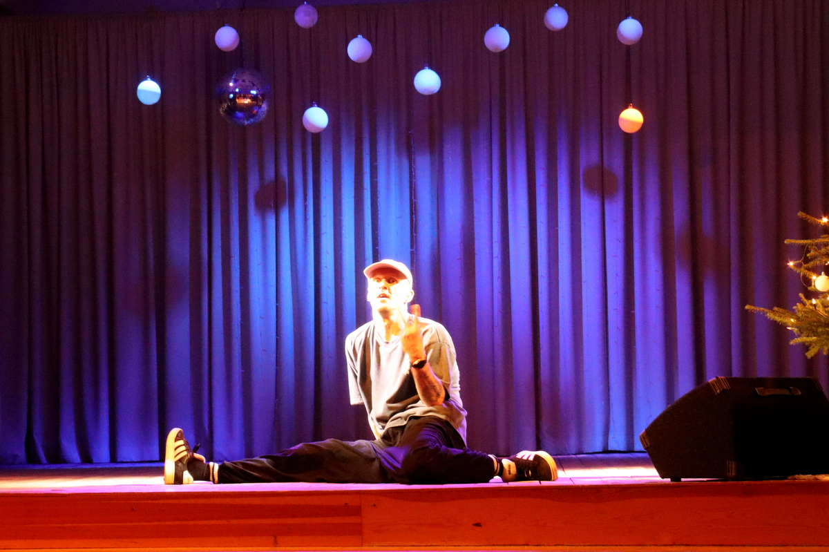 Kolkas tautas namam 70