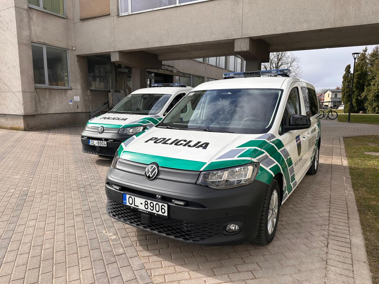 Pašvaldības policijai divi jauni operatīvie transportlīdzekļi (2)