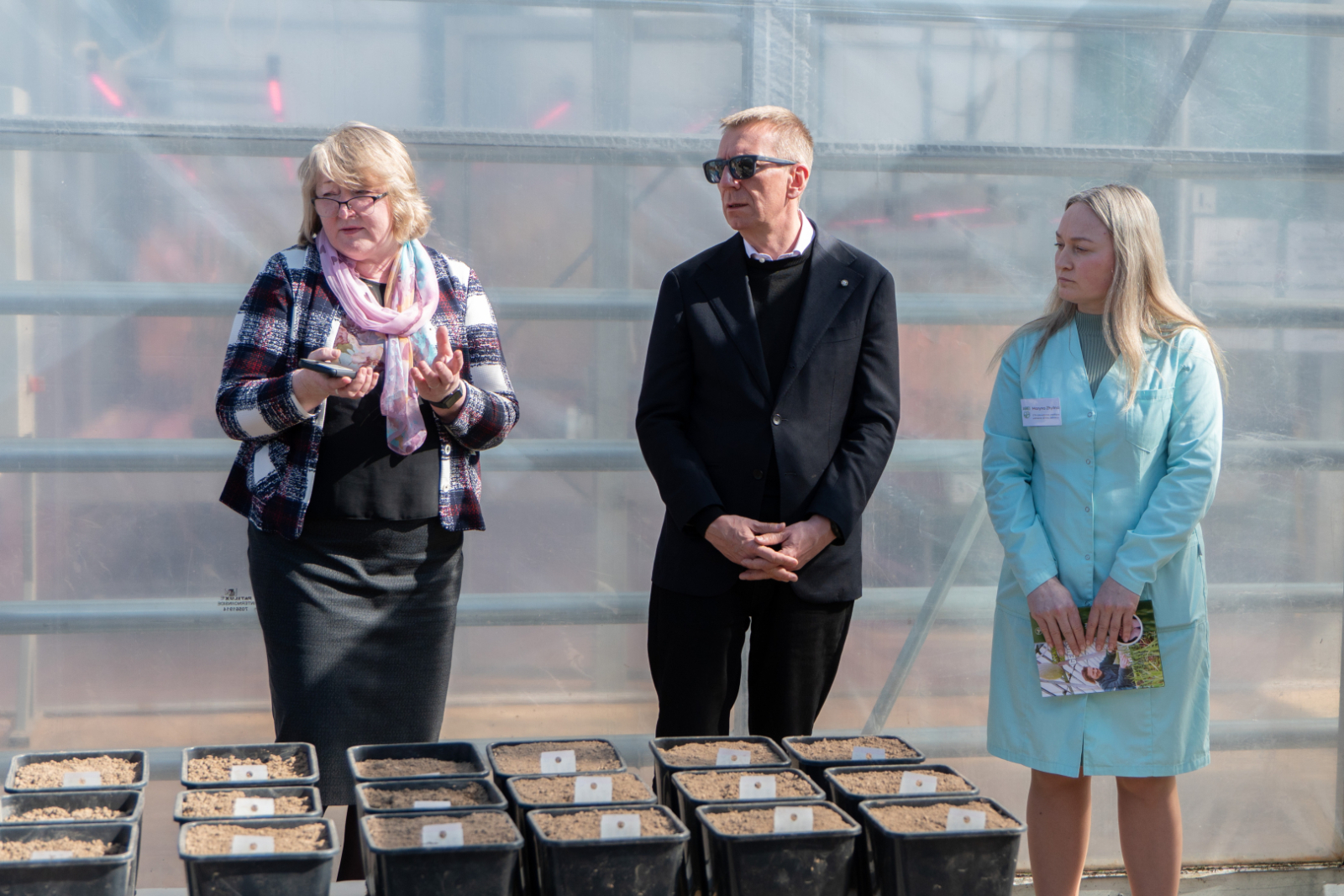 Prezidents Agroresursu un ekonomikas institūta Stendes pētniecības centrā_4