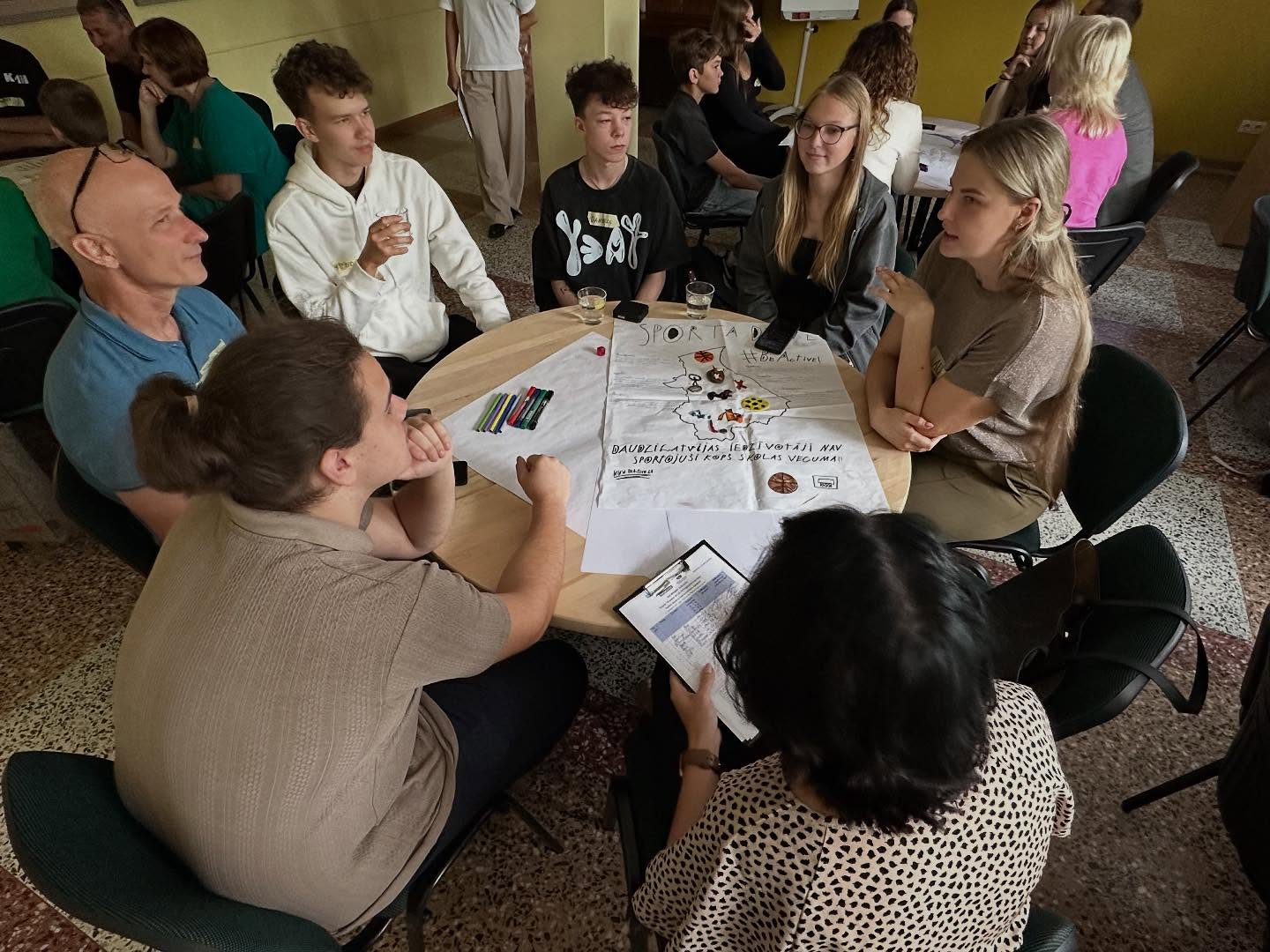 Talsu novada jaunieši noslēdz projektu „Domnīca”, prezentējot savas iniciatīvas novada attīstībai