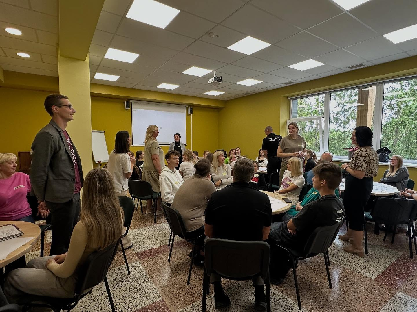 Talsu novada jaunieši noslēdz projektu „Domnīca”, prezentējot savas iniciatīvas novada attīstībai