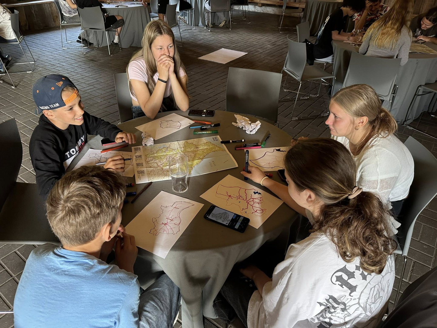 Talsu novada jaunieši noslēdz projektu „Domnīca”, prezentējot savas iniciatīvas novada attīstībai