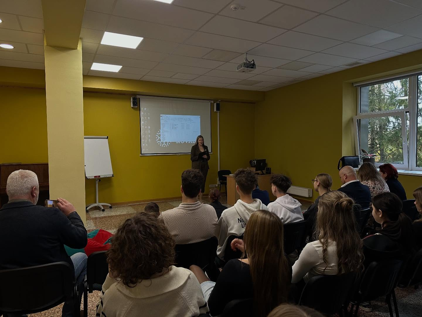 Talsu novada jaunieši noslēdz projektu „Domnīca”, prezentējot savas iniciatīvas novada attīstībai