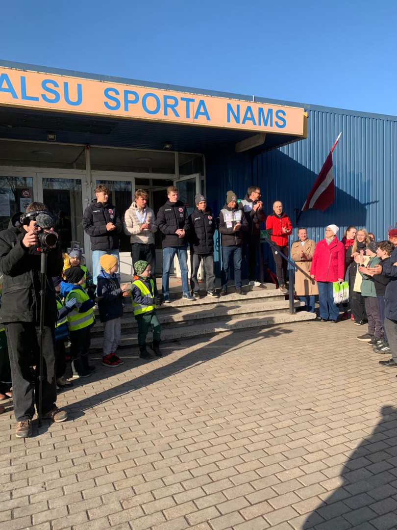 Pasaules junioru čempionāta biatlonā dalībnieku sagaidīšana