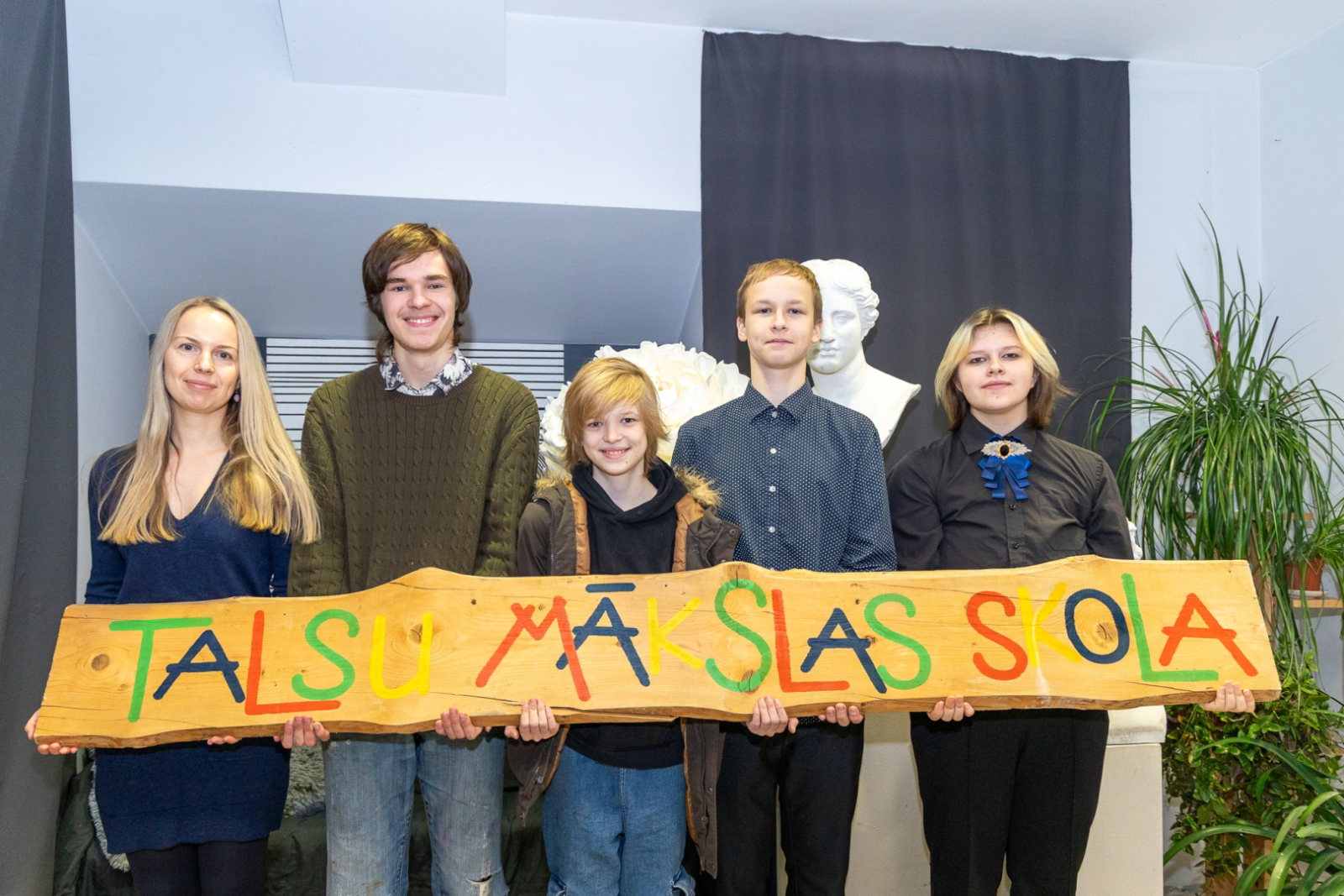 Talsu Mākslas skola atzīmē 35 gadu jubileja