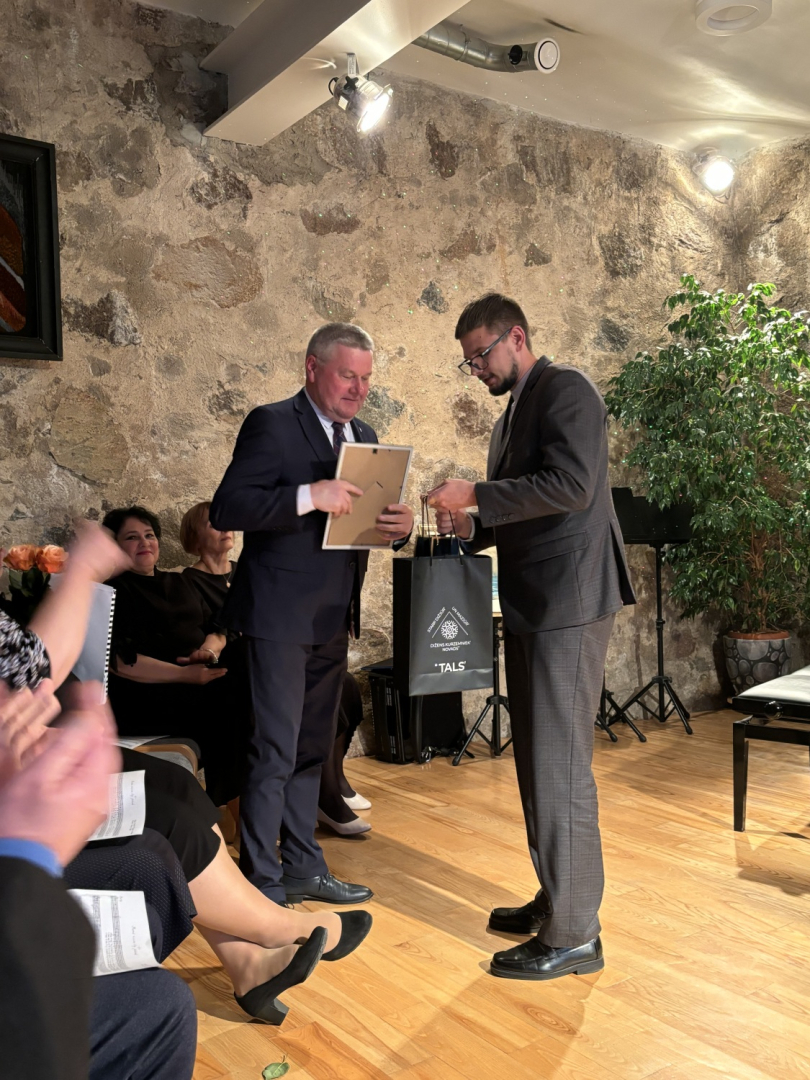 Talsu Mūzikas skolai 70