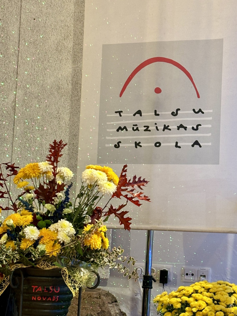 Talsu Mūzikas skolai 70