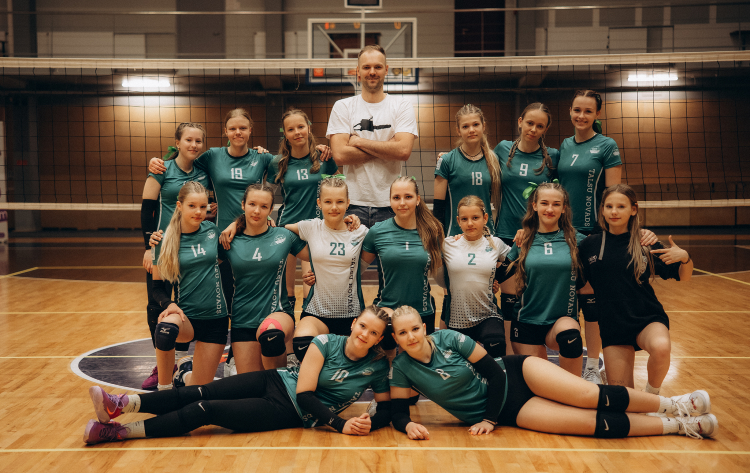 U14 volejbolistēm trešā vieta Jaunatnes čempionātā