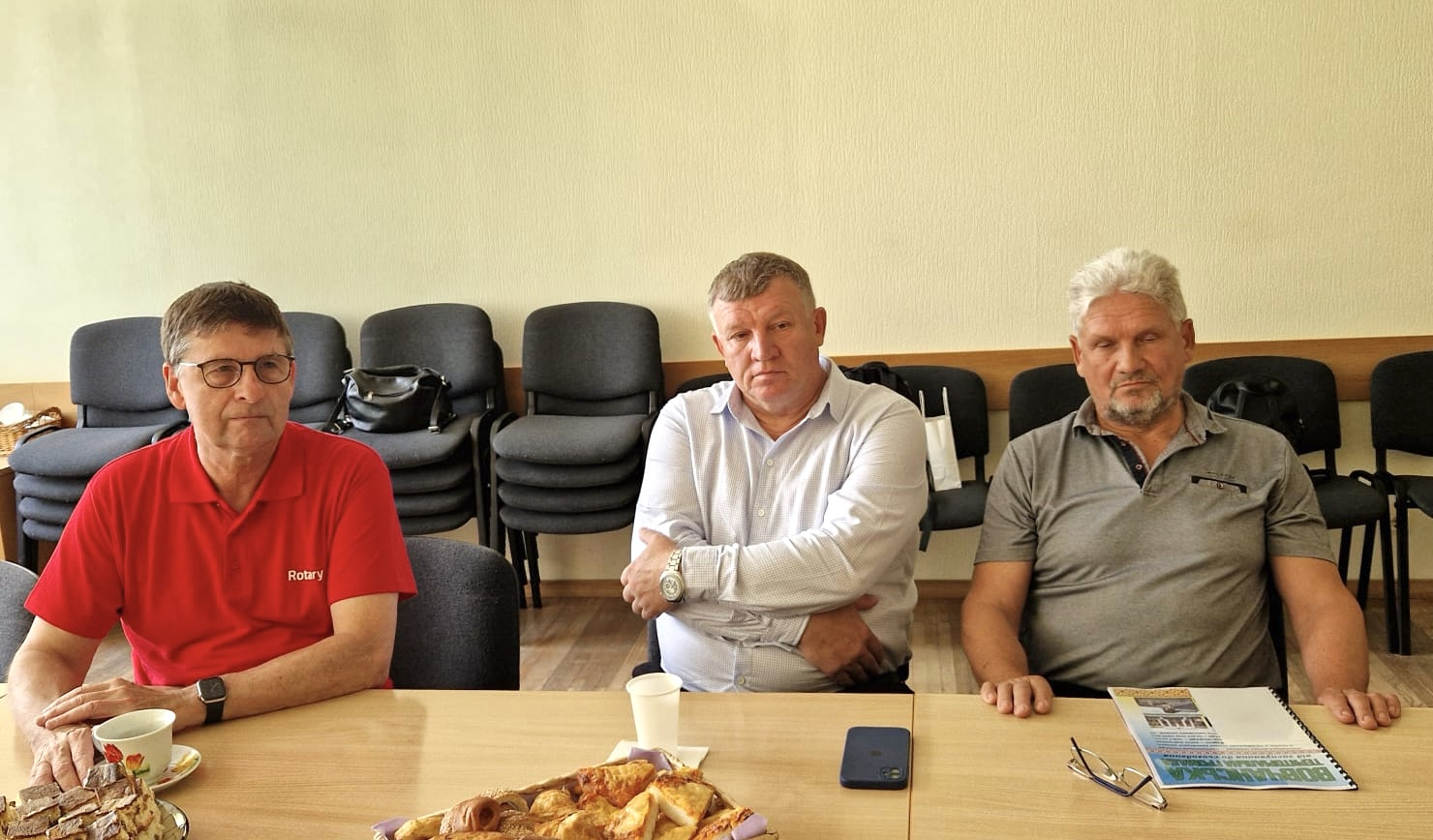 Vācijas Rotary klubs atved humāno palīdzību ukraiņiem