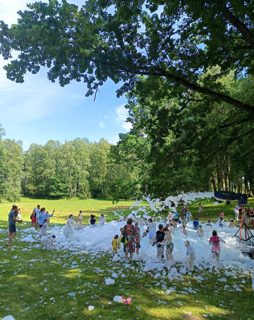 Valdemārpils pilsētas svētki „Viļņi nes uz Valdemārpili”