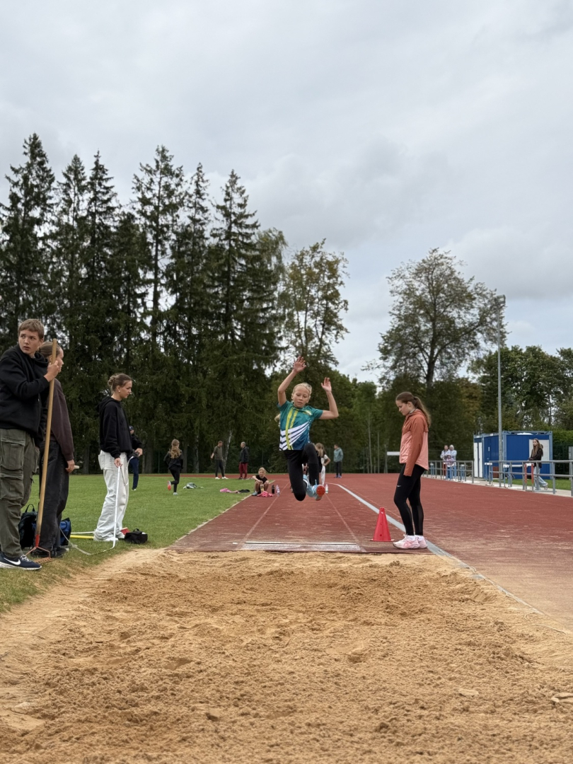 Vieglatlētika – četrcīņa U10 un U12 grupai