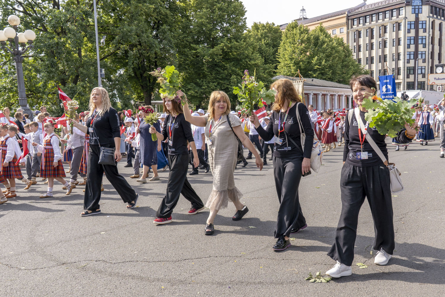 XIII Latvijas Skolu jaunatnes dziesmu un deju svētki