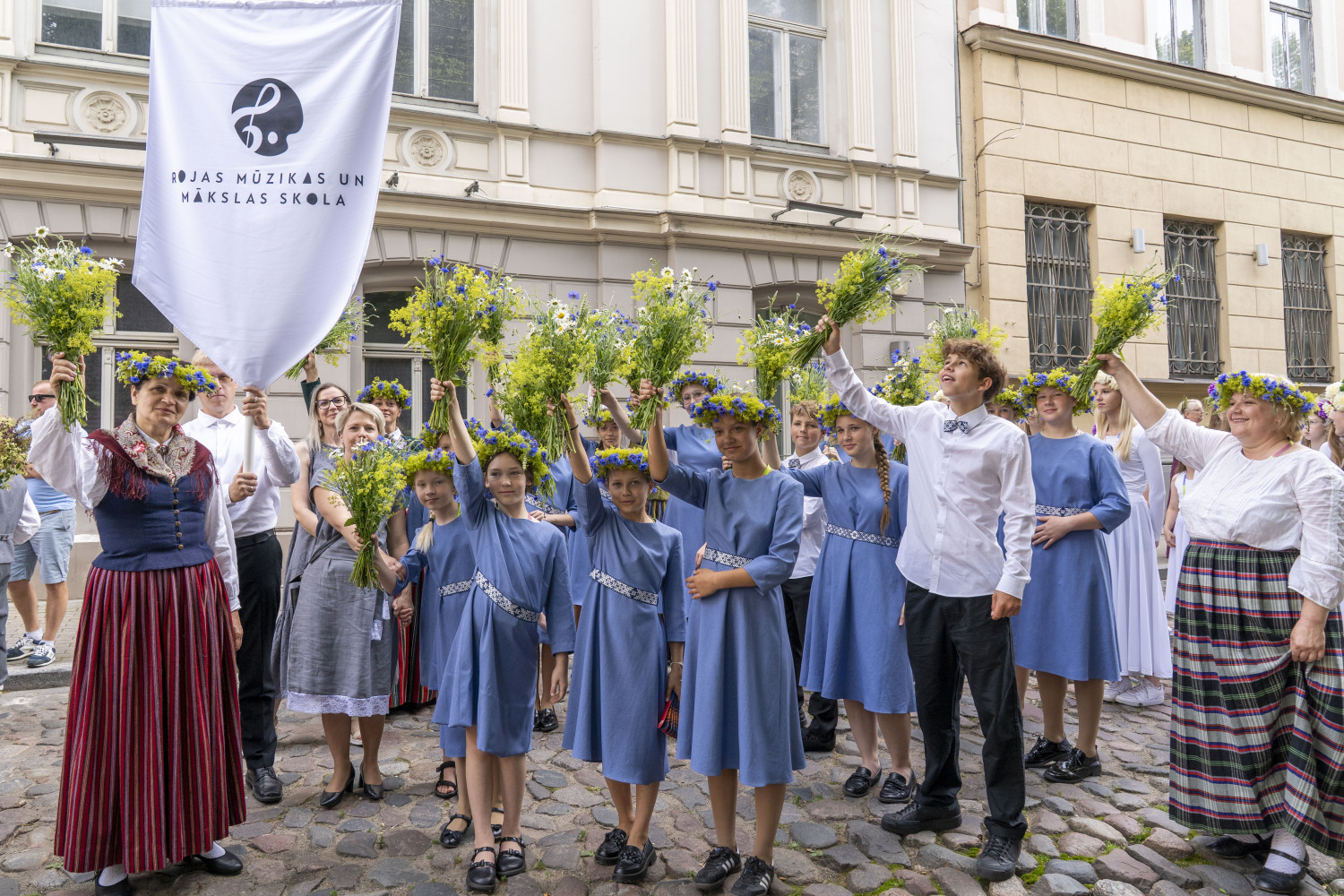 XIII Latvijas Skolu jaunatnes dziesmu un deju svētk