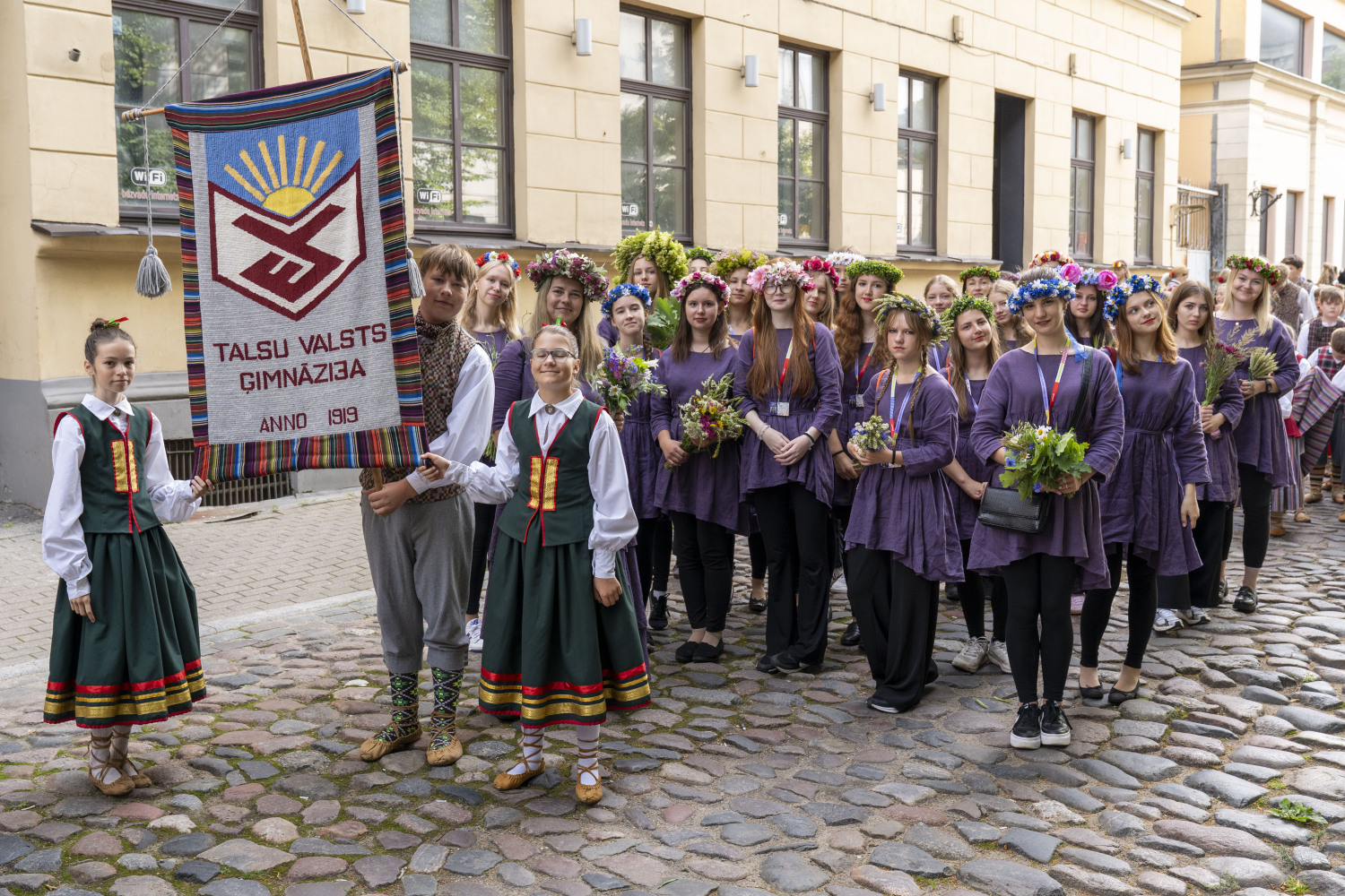 XIII Latvijas Skolu jaunatnes dziesmu un deju svētk