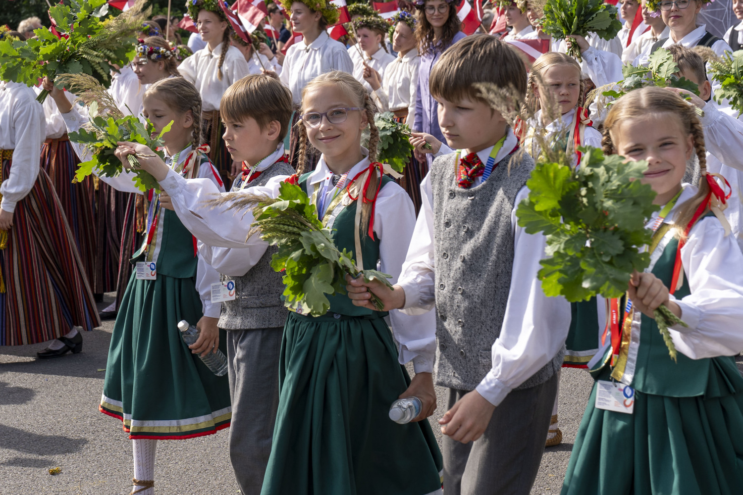 XIII Latvijas Skolu jaunatnes dziesmu un deju svētki