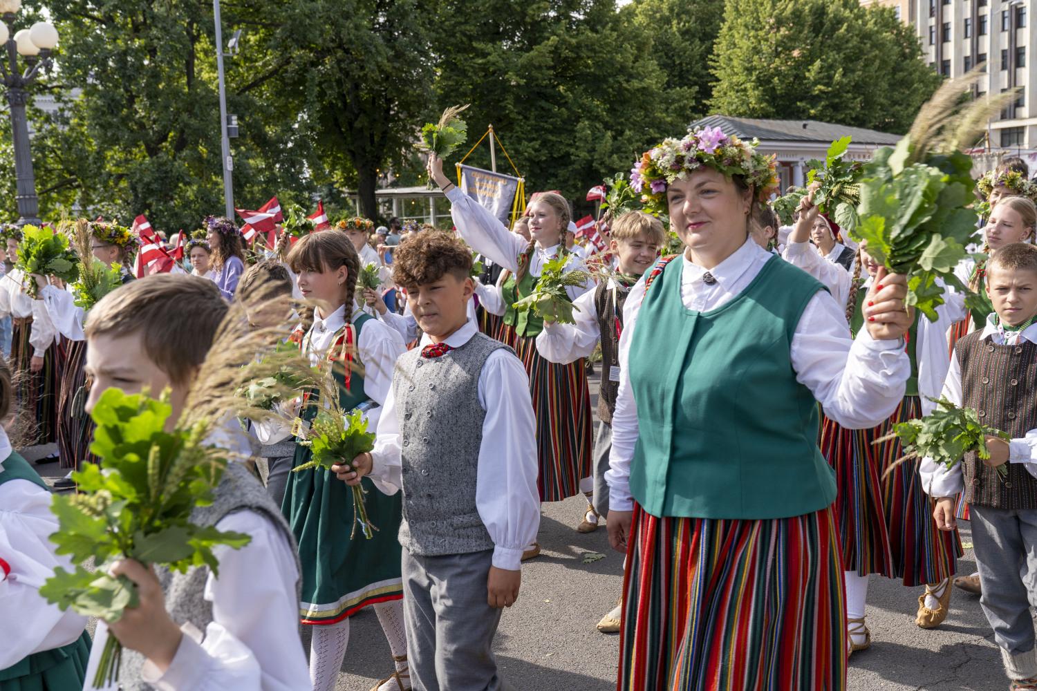 XIII Latvijas Skolu jaunatnes dziesmu un deju svētki