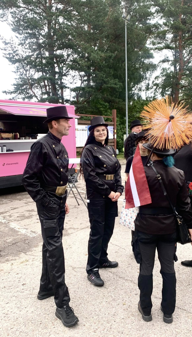 Zvejnieksvētki Rojā ienes dzīvesprieku un piejūras tradīciju burvību