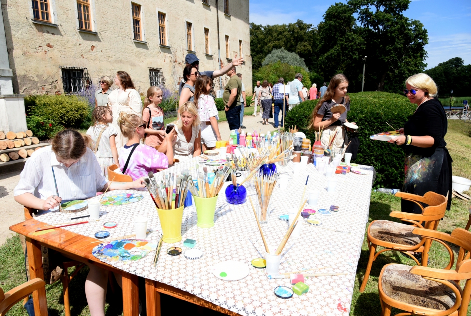 Sklandraušu festivāls Dundagā 2024
