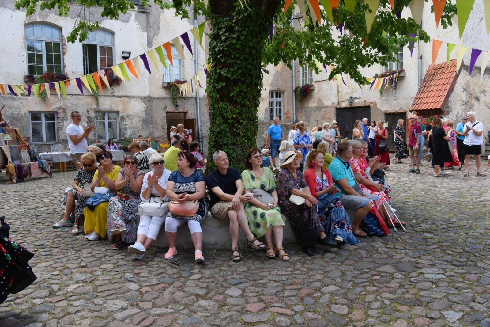 Sklandraušu festivāls Dundagā 2024