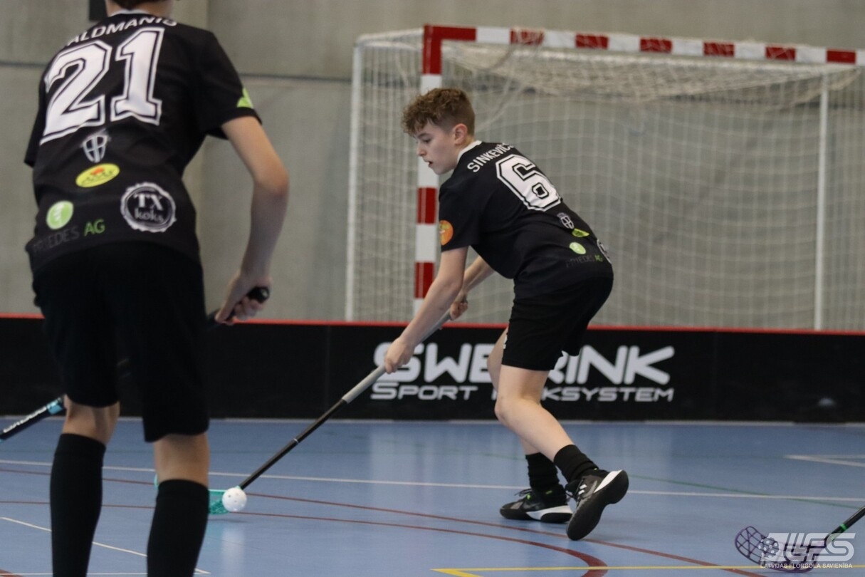 Florbols U12 grupai