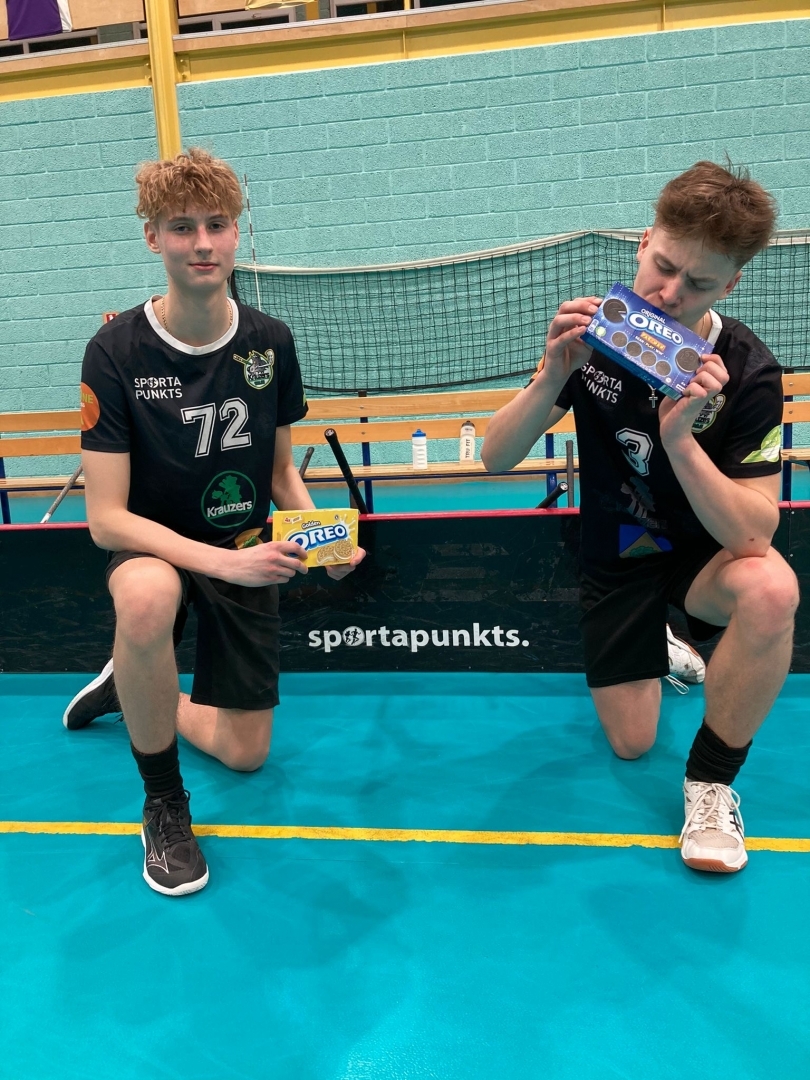 Florbols U15 un U16 grupai