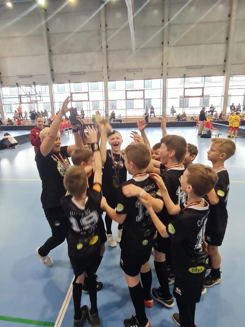 Florbols U9 zēni