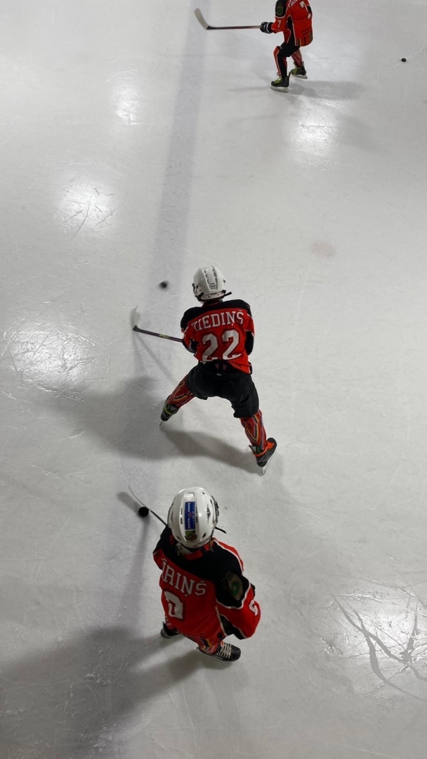 Hokeja spēle U13 grupai